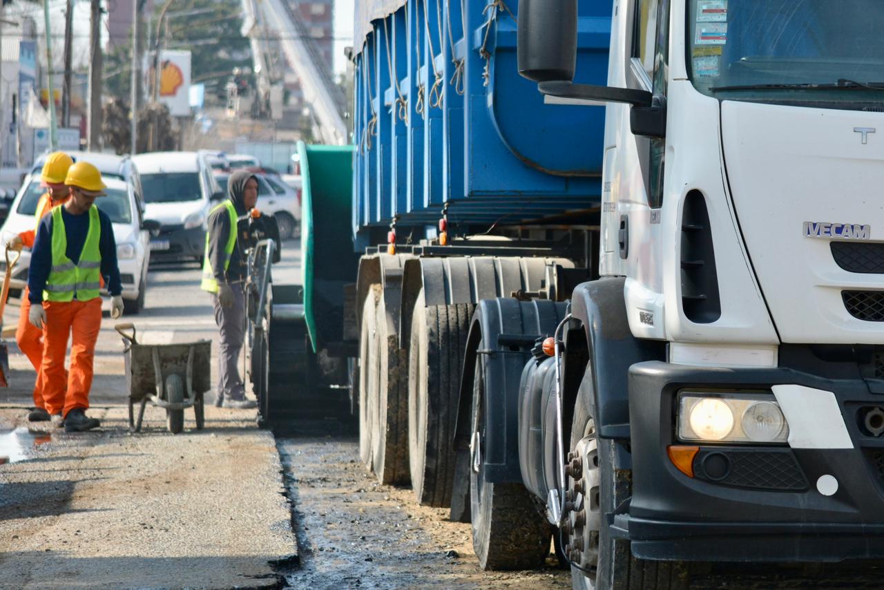 En marcha el Plan Municipal de Bacheo en Mar de Ajó