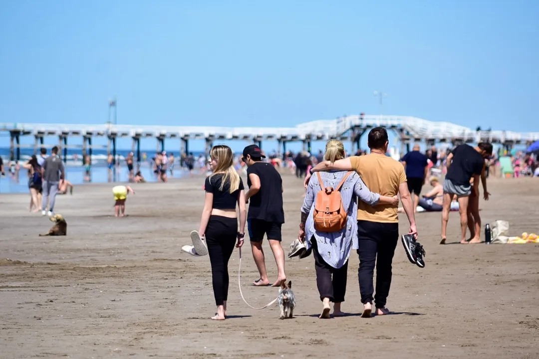 La Costa planifica la seguridad para la próxima temporada con operativos en nocturnidad, playa y vialidad