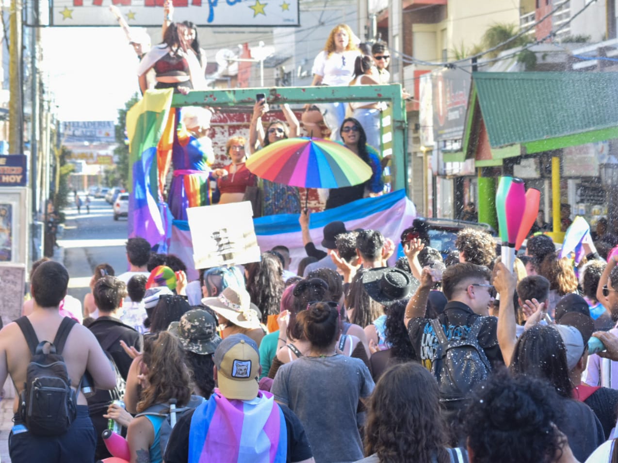 San Clemente del Tuyú se prepara para la Sexta Marcha del Orgullo LGBTI+ de La Costa