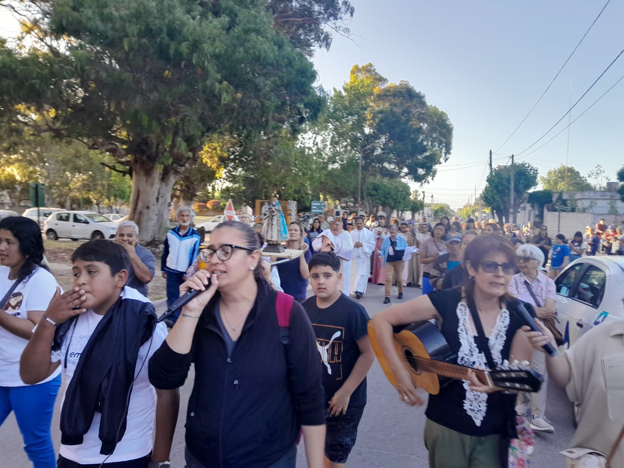 La comunidad católica vivió con fervor el nuevo aniversario del Santo Patrono San Clemente Romano