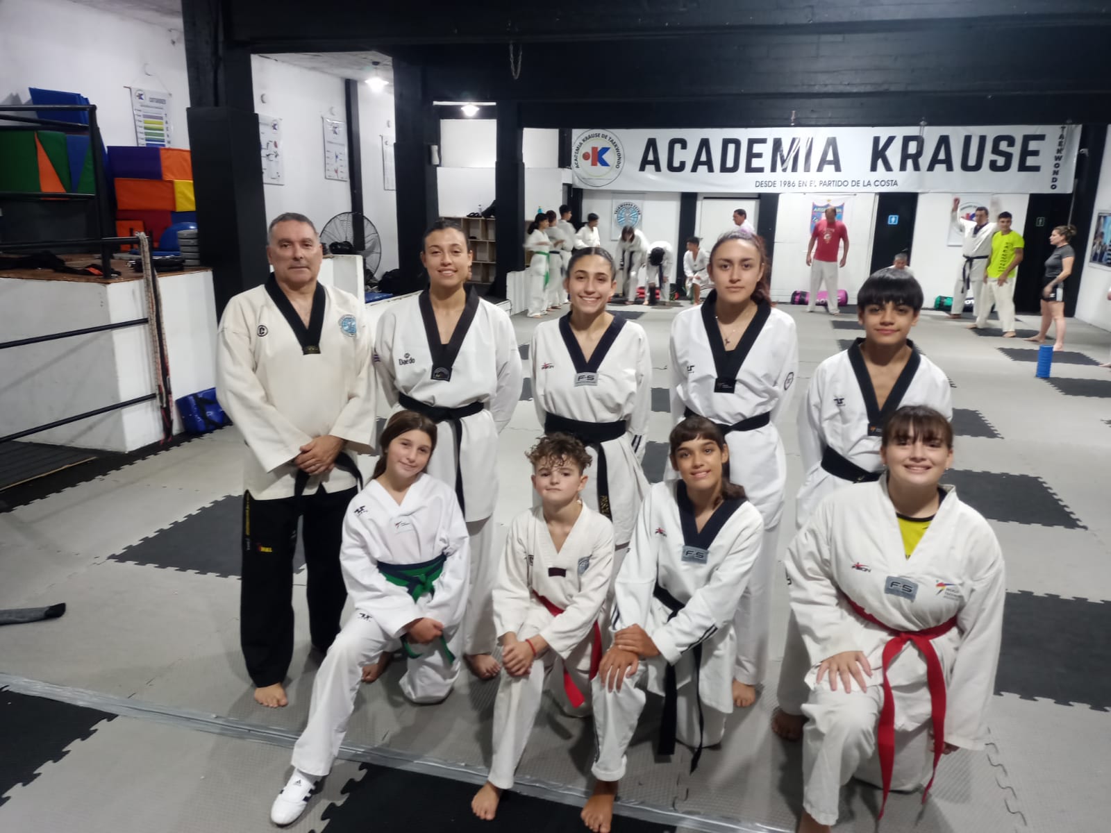 Actualmente suman 9 los y las atletas convocados a los distintos programas de Selección Nacional de Taekwondo.