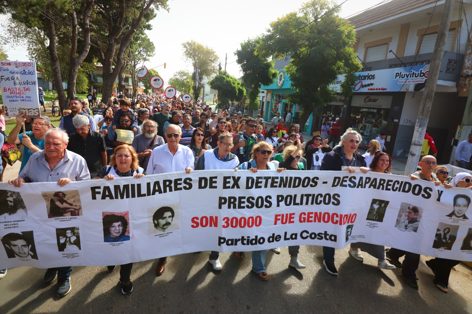 Día Nacional de la Memoria por la Verdad y la Justicia: Cientos de personas se movilizaron en La Costa
