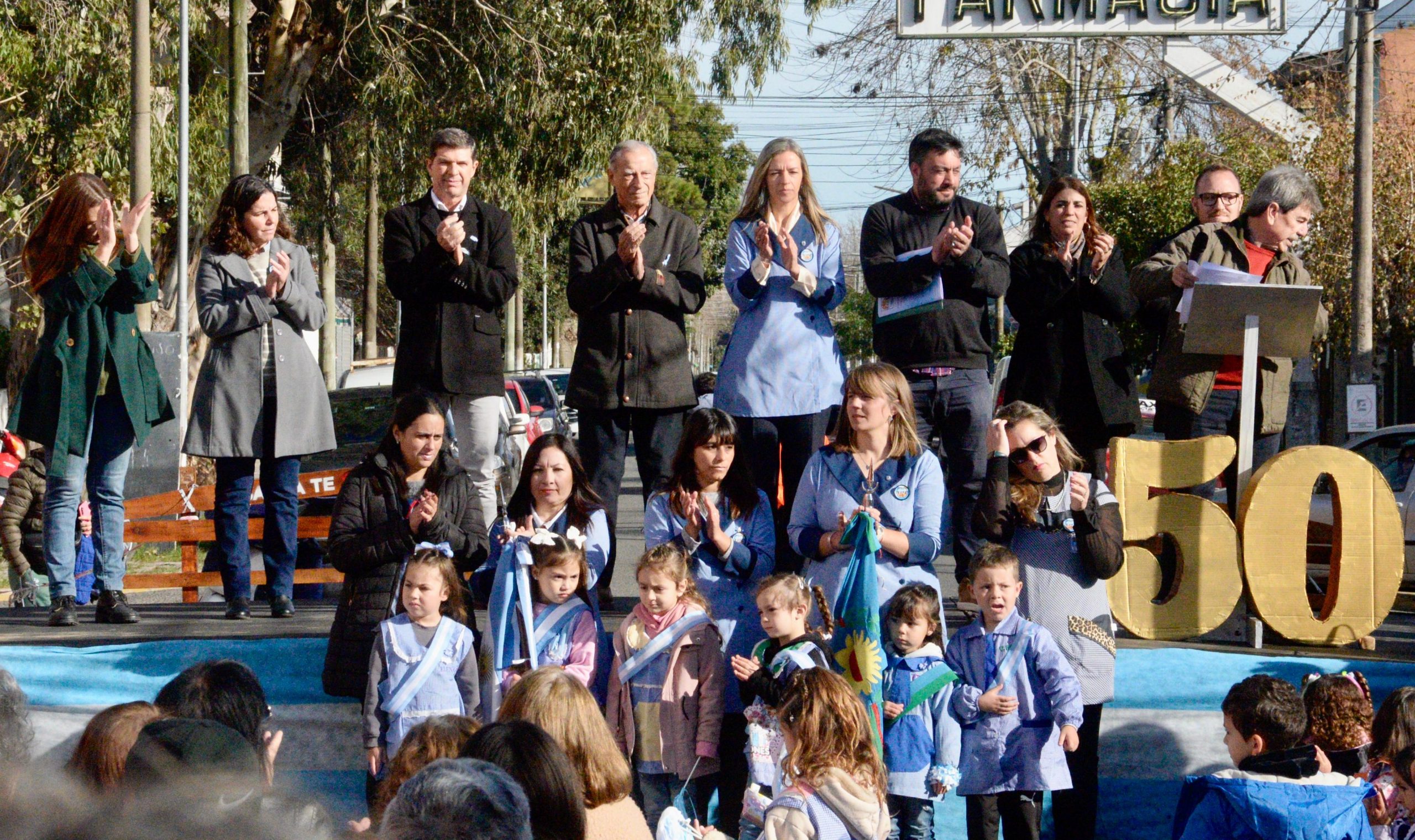 El Jardín de Infantes N° 903 de Santa Teresita celebró su 50° aniversario con un emotivo acto institucional El Jardín de Infantes N° 903 de Santa Teresita celebró su 50° aniversario con un emotivo acto institucional
