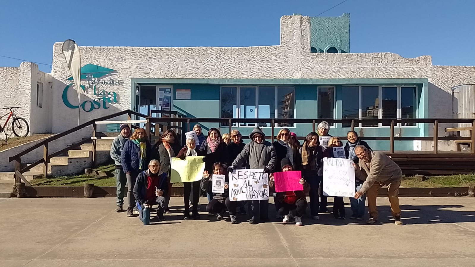 “La Pecera de La Costa”: Una revista realizada por personas adultas mayores en talleres municipales