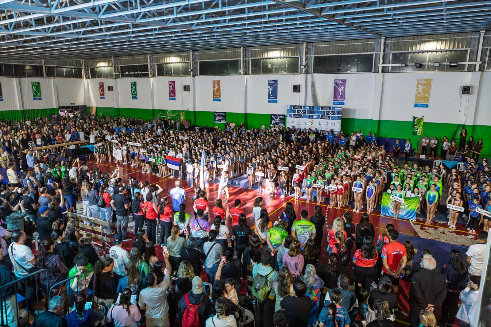 Multitudinario Torneo Nacional de Gimnasia Artística reunió a más de 800 gimnastas en Mar de Ajó