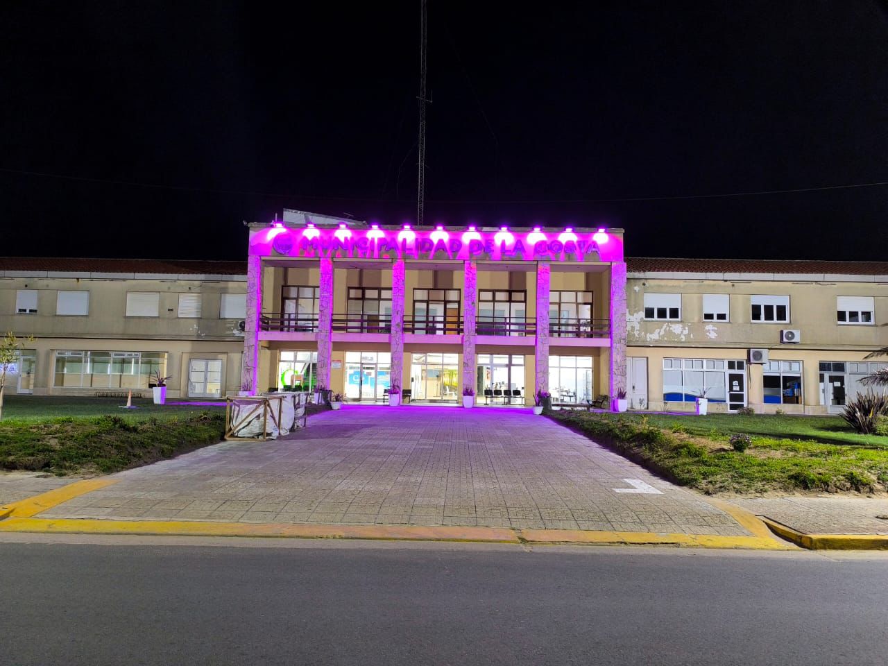 Octubre Rosa: el Municipio acompaña la concientización sobre el cáncer de mama
