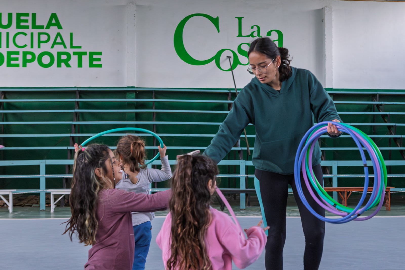 Abrió la Escuela Municipal de Gimnasia Artística en el Polideportivo de Aguas Verdes