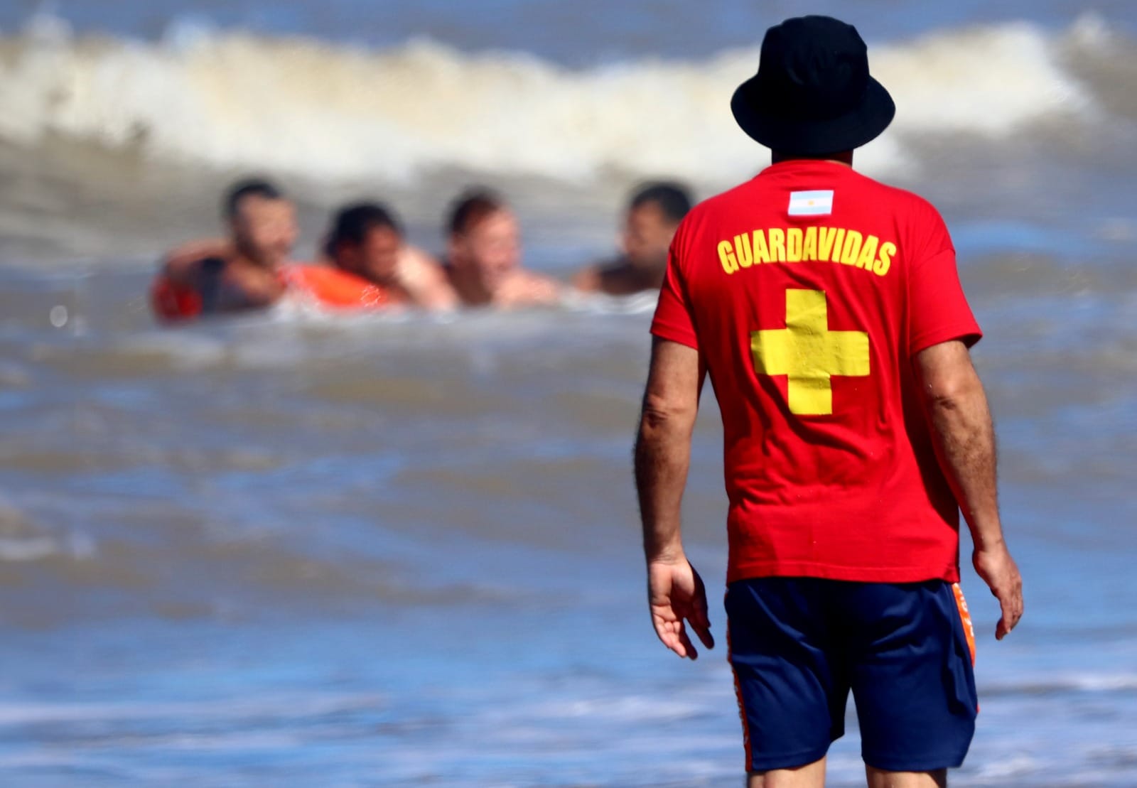 Con más de 120 guardavidas comienza el Operativo de Seguridad en Playa para la temporada 2025-2026 Con más de 120 guardavidas comienza el Operativo de Seguridad en Playa para la temporada 2025-2026