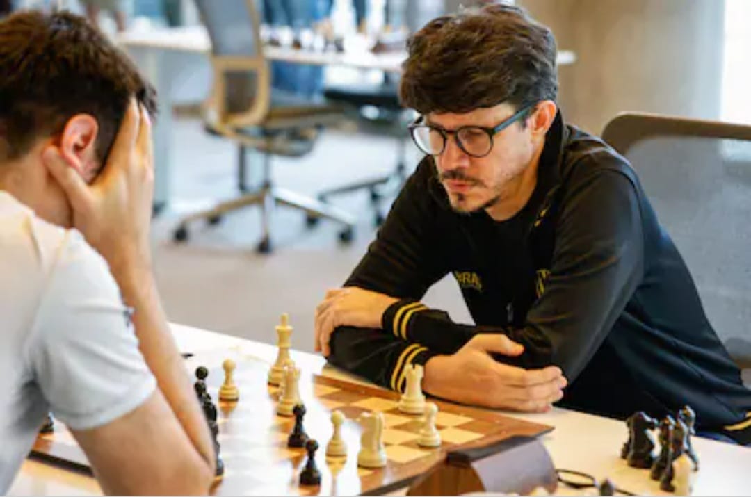 El campeón argentino de ajedrez Diego Flores jugará una partida simultánea magistral en La Costa