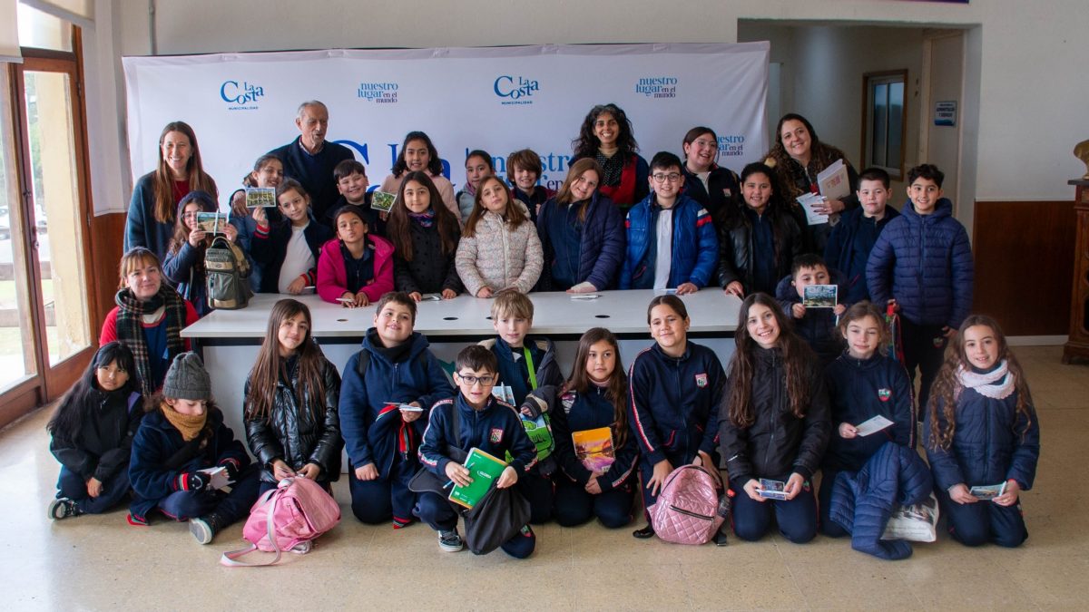 Estudiantes de la Escuela Modelo de Santa Teresita recorrieron el Palacio Municipal y el HCD La Costa